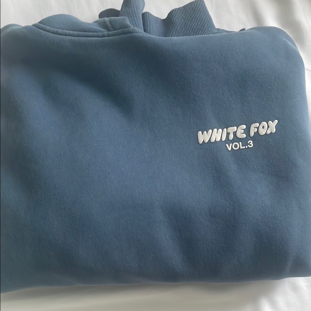 White Fox Boutique Blue Sweatshirt